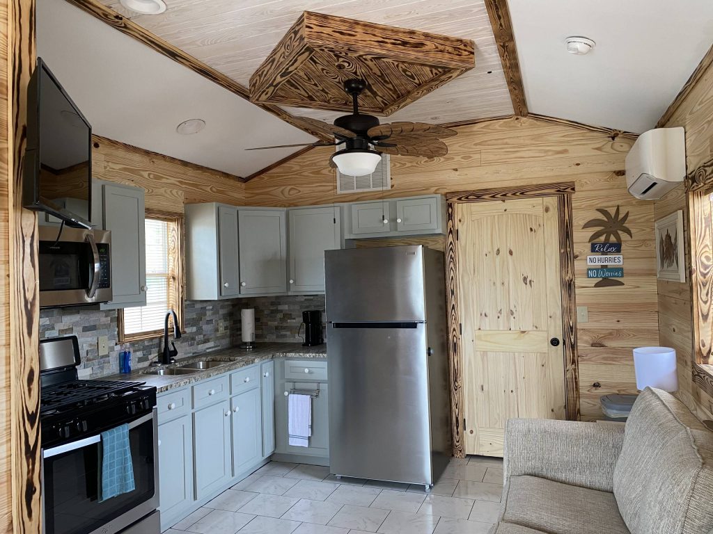 Amazing Tiny Home Rental Foley, Alabama Pirates Cove RRRV Resort 2024